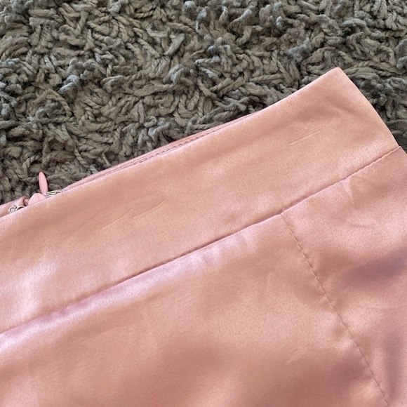 Oh Polly THIGHS THE LIMIT SPLIT SATIN PINK BLUSH Skirt Size 2 - Picture 6 of 12